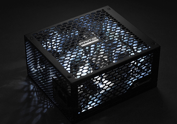 海韵展示700W无风扇电源：80PLUS钛金认证 12年质保