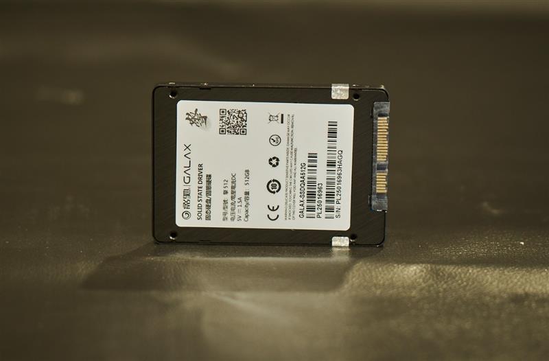 好固态可以贵一点!影驰擎 512 SSD评测