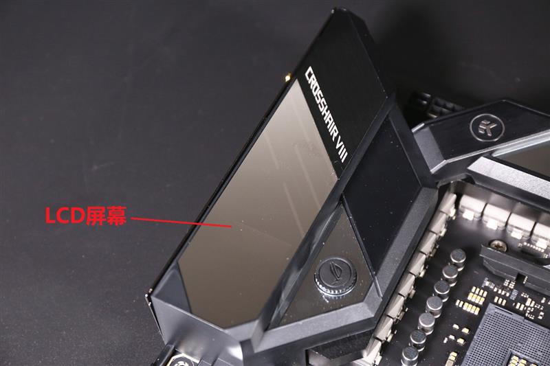 重新认识锐龙9 3900X实力！华硕ROG CROSSHAIR VIII FORMULA主板评测