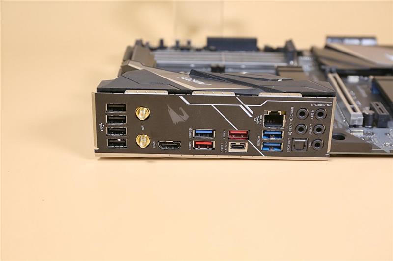 这是一块被低估了的主板！技嘉Z390 AORUS PRO WIFI评测