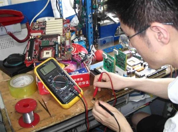 三句话解释为什么装个系统都要50块钱！