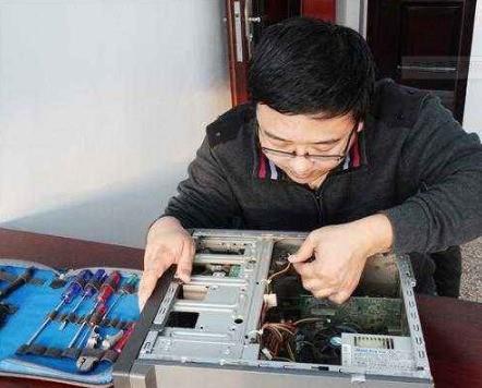 三句话解释为什么装个系统都要50块钱！