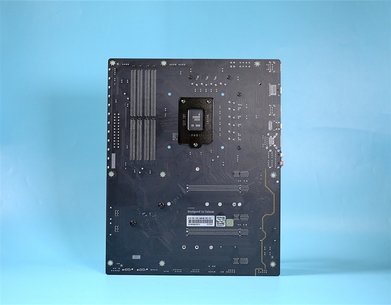 10代i5的绝配！七彩虹CVN Z490 GAMING PRO V20评测：远胜最好的B460主板