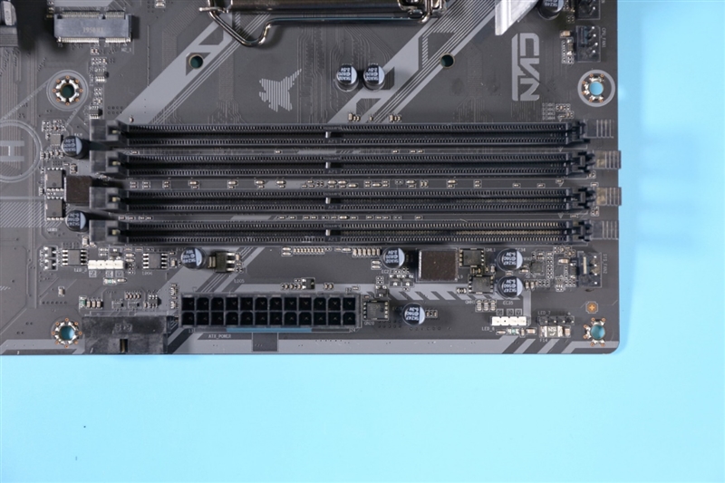 10代i5的绝配！七彩虹CVN Z490 GAMING PRO V20评测：远胜最好的B460主板