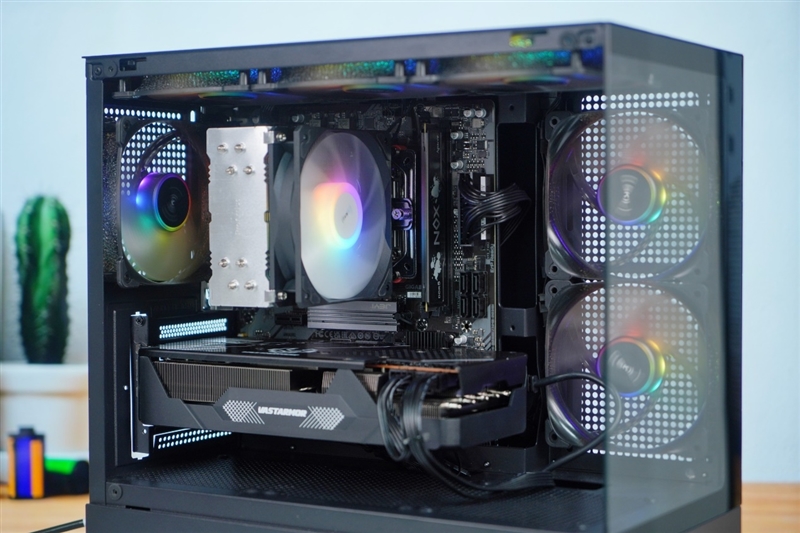 6K价位整机不二之选！AMD锐龙7 8700F评测：游戏、AI全方位战胜i5-14400F