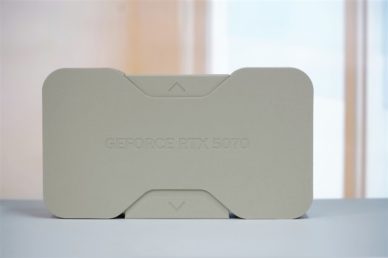 NVIDIA RTX 5070首发评测：DLSS 4提升超4倍！4K游戏不再是高端玩家专属