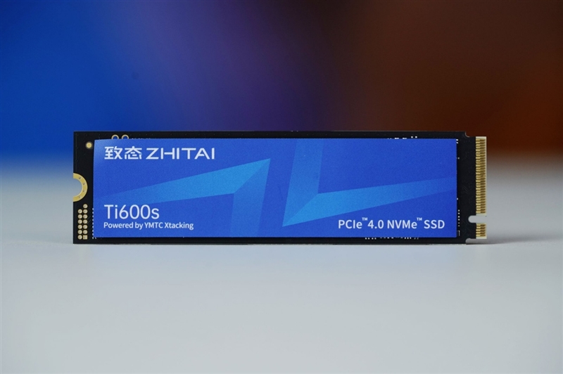 最强QLC到底有多强！致态Ti600s 2TB SSD评测: 顺序读取7400MB/s、写入寿命翻倍、温度低到离谱