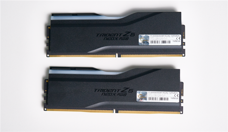 EXPO ULL到底有多强！技嘉X870E AORUS ELITE X3D主板评测：一键提升5%游戏帧率