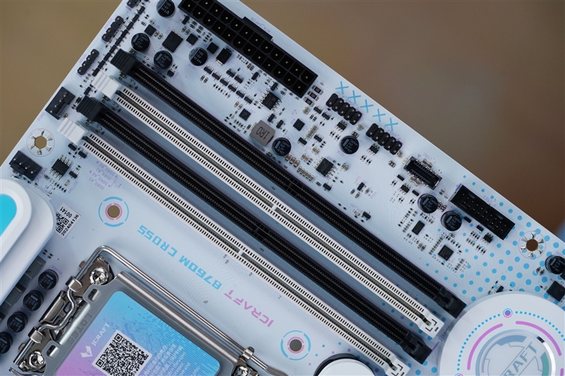 高颜值主板还是得看铭瑄！iCraft B760M CROSS评测：性能完全不输三大厂竞品