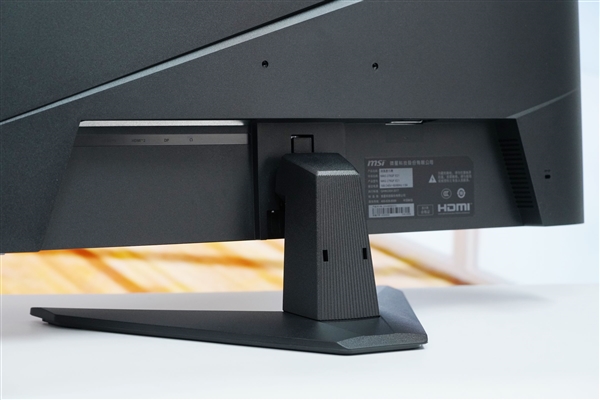 2K/210Hz仅739元!微星MAG 275QF E21显示器图赏