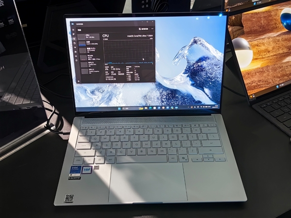 Intel Panther Lake第一波笔记本蜂拥而至！联想首发新内存、小米唯一不亮屏