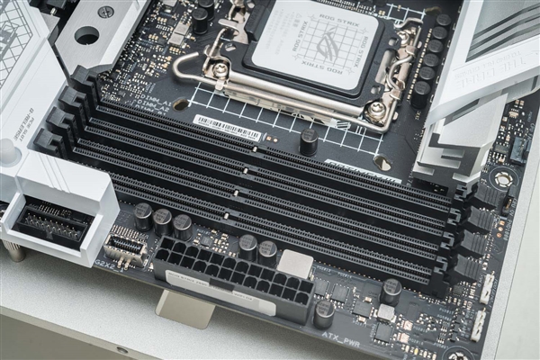 PC内存迎来大升级！DDR6要上192bit接口：带宽是DDR5四倍还多